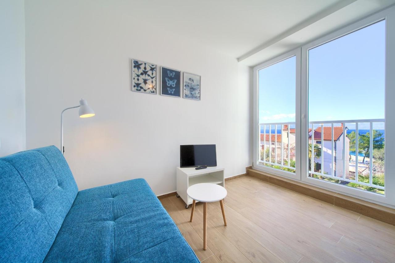 Apartments Meri 奈维斯 外观 照片