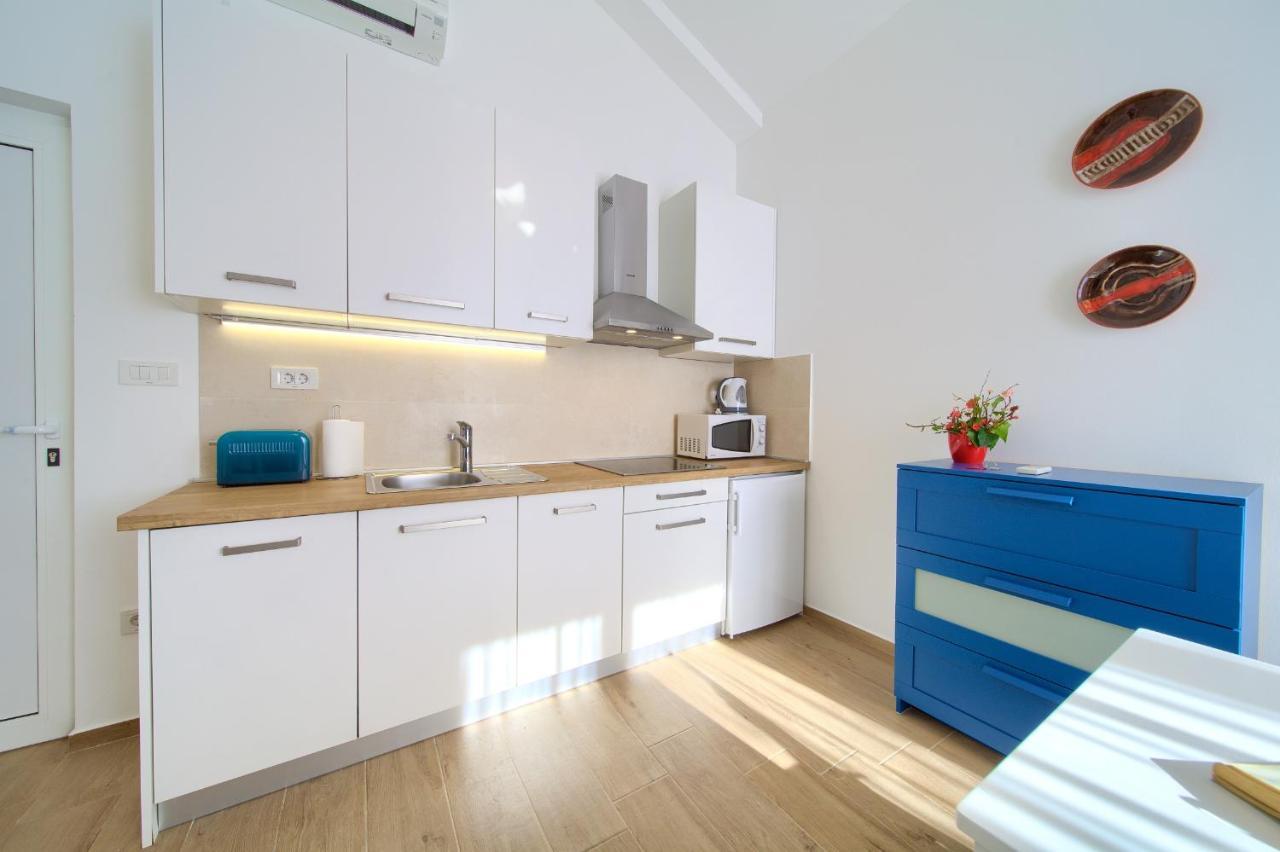 Apartments Meri 奈维斯 外观 照片